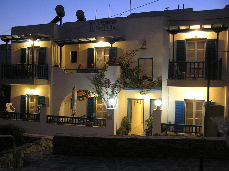 Апарт отель La Fontana Naxos City Экстерьер фото